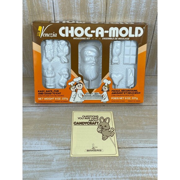 Venezia Choc-a-mold Kit Vintage with Booklet Animals & Holidays Plastic Moulds - Picture 1 of 11